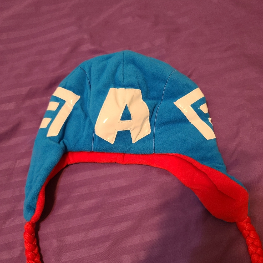 🎃Captain America Hat Like New🎃